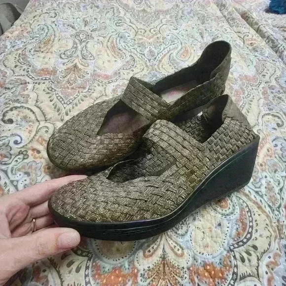 Bare Traps women's clog style shoe size 7 - Picture 2 of 8